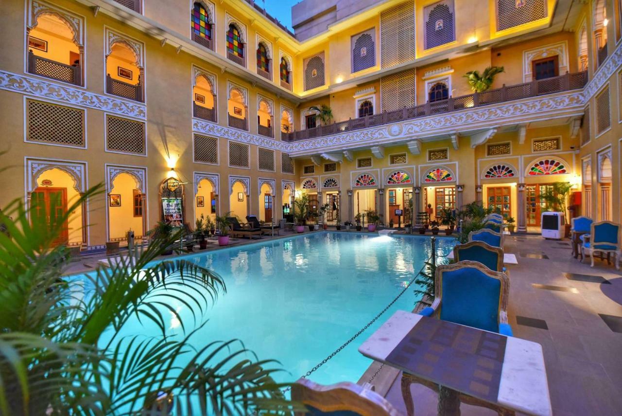 Nirbana Palace - A Heritage Hotel And Spa Jaipur Exteriör bild