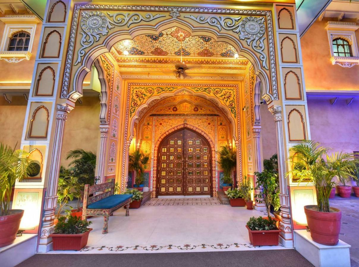 Nirbana Palace - A Heritage Hotel And Spa Jaipur Exteriör bild