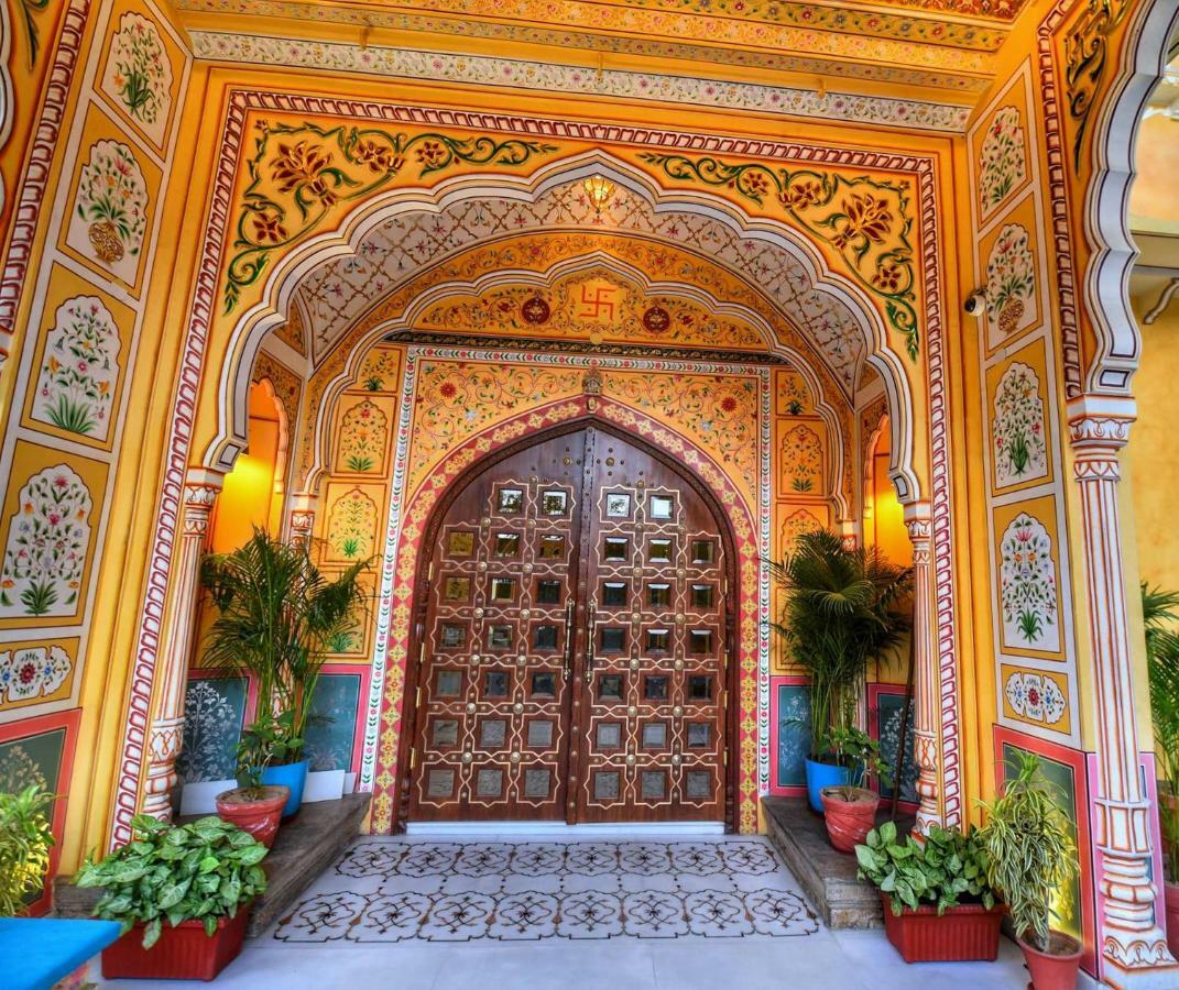 Nirbana Palace - A Heritage Hotel And Spa Jaipur Exteriör bild