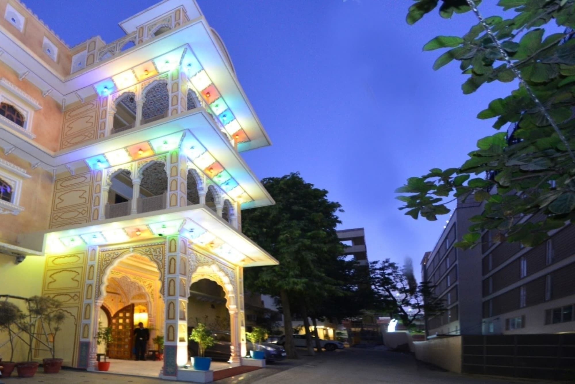 Nirbana Palace - A Heritage Hotel And Spa Jaipur Exteriör bild